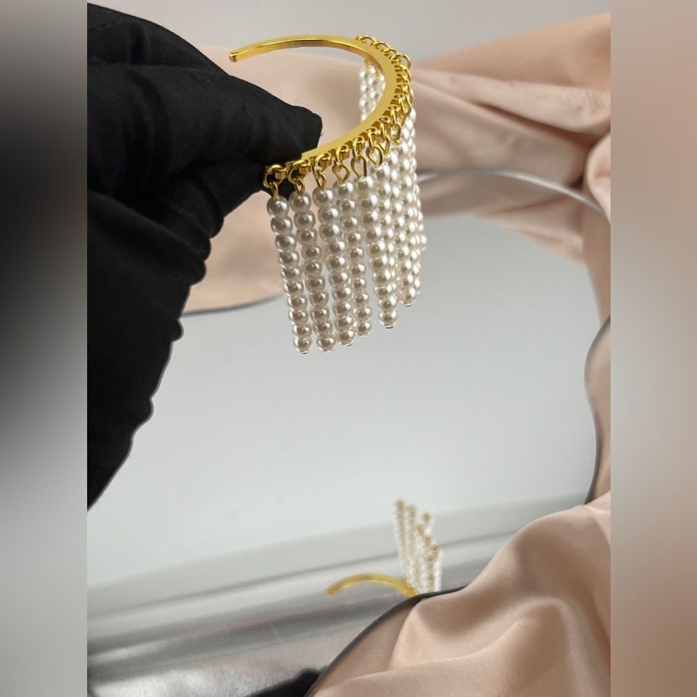 Gold & Pearl Fringe Bracelet – Glamorous and Unique - Picture 6 of 9